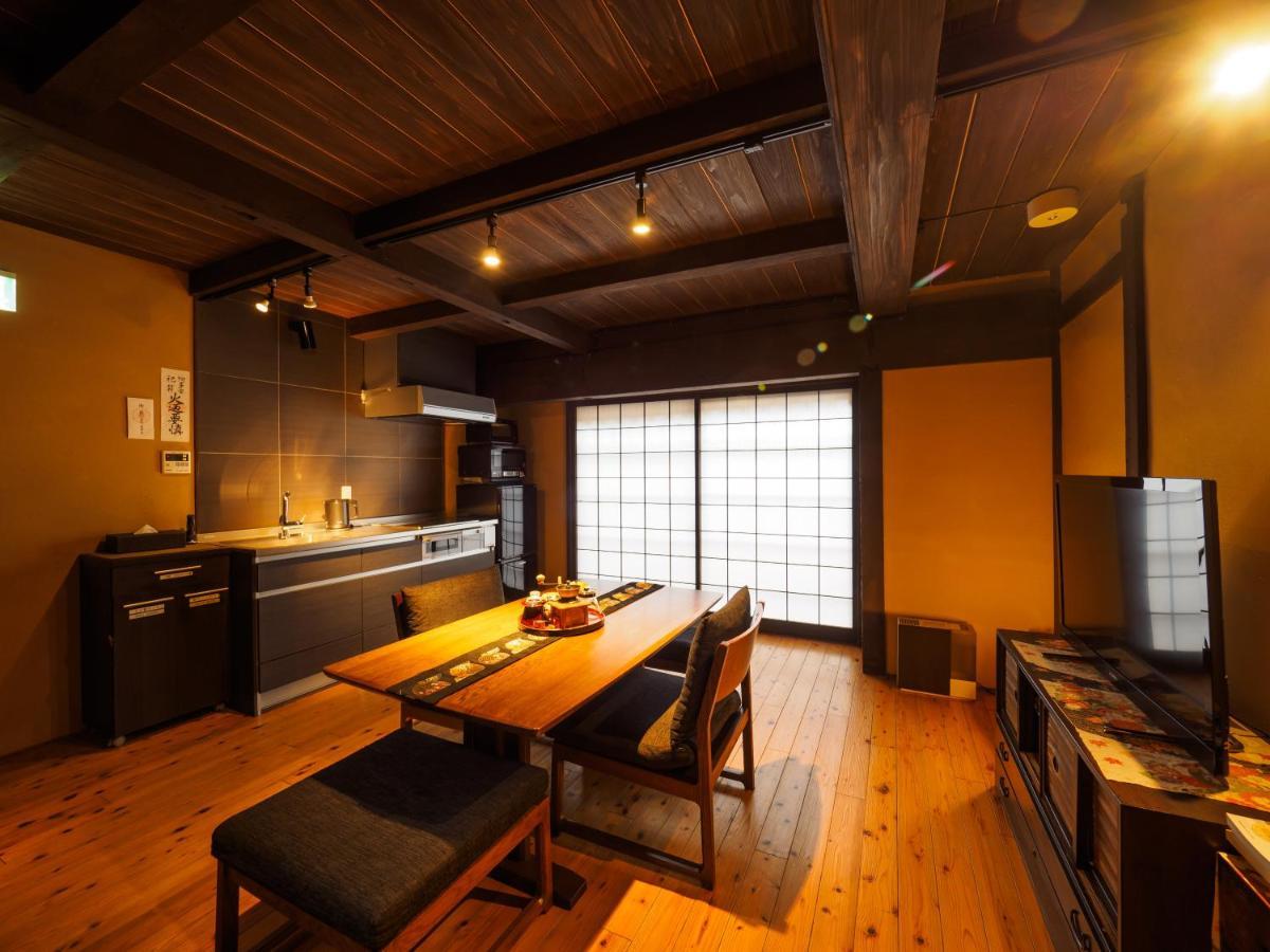 100 Years Old Traditional Kyoto Machiya Townhouse - K'S Villa Exteriör bild