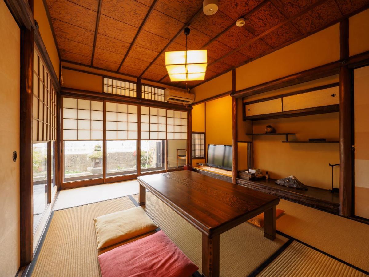 100 Years Old Traditional Kyoto Machiya Townhouse - K'S Villa Exteriör bild
